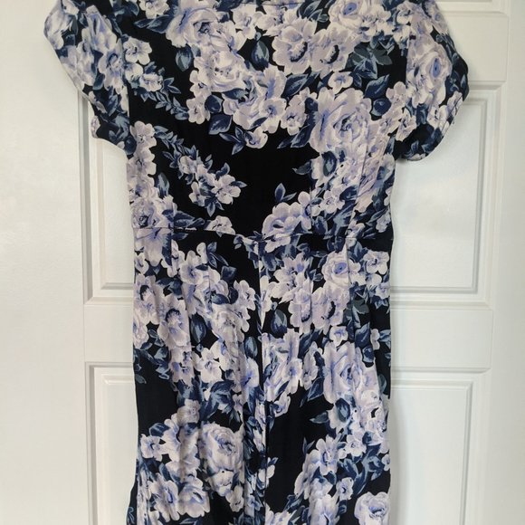 Minkpink "Moonlit Fountain" Floral Romper / Playsuit - Picture 8 of 8